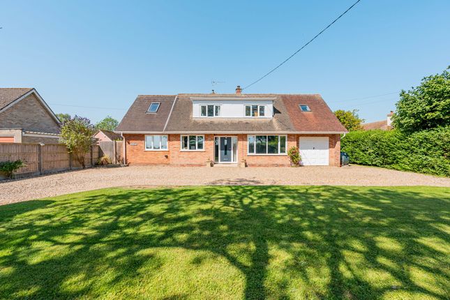 4 bed property, in Hoxne Road, £550,000