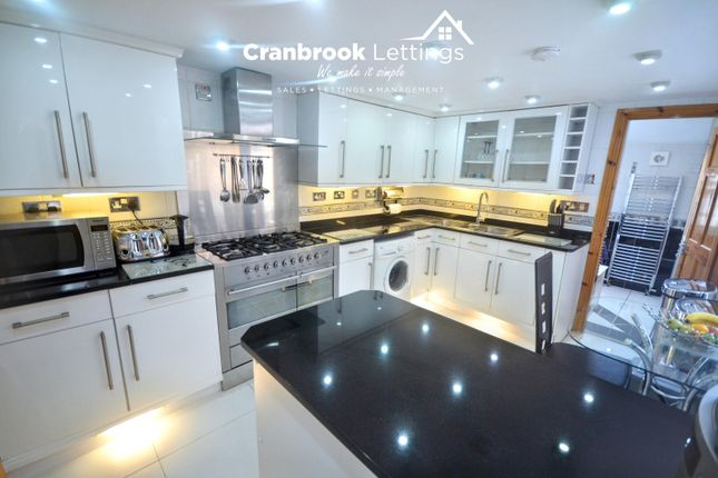 3 bed property, in Dongola Road, £575,000