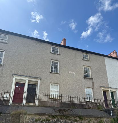 4 bed property, in Gloucester Terrace, £150,000