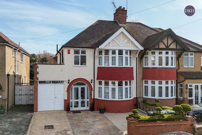 3 bed property, in Gade Avenue, £870,000