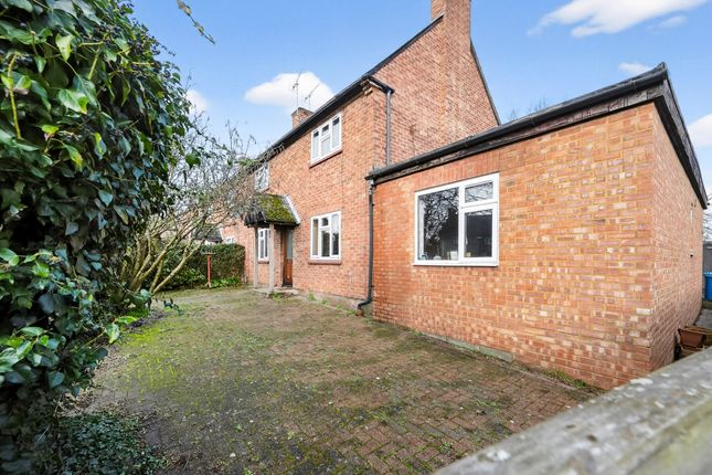 4 bed property, in Lyndhurst Avenue, £800,000