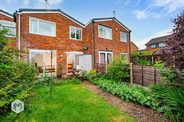 3 bed property, in Richmond Walk, £190,000