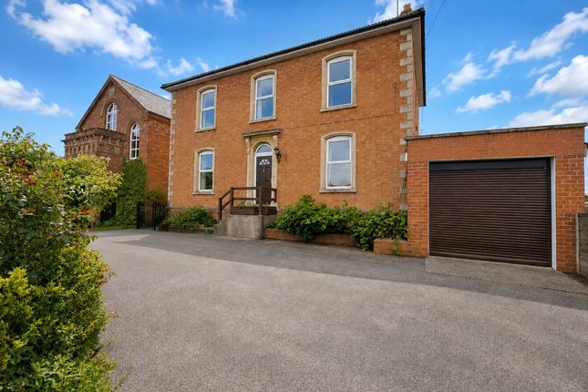 4 bed property, in 13 Chapel Lane, £350,000