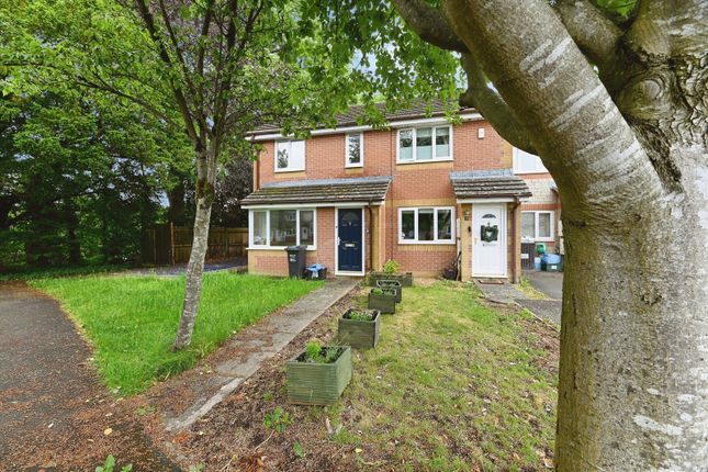 3 bed property, in Trajans Way, £240,000