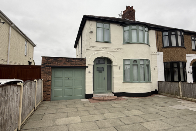 3 bed property, in Park Lane, £200,000