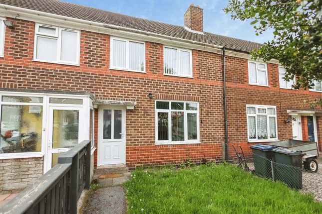 2 bed property, in Anerley Grove, £140,000