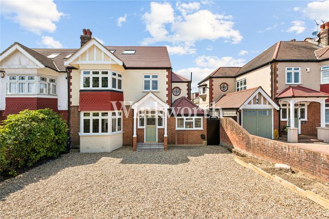 5 bed property, in Powys Lane, £1,350,000