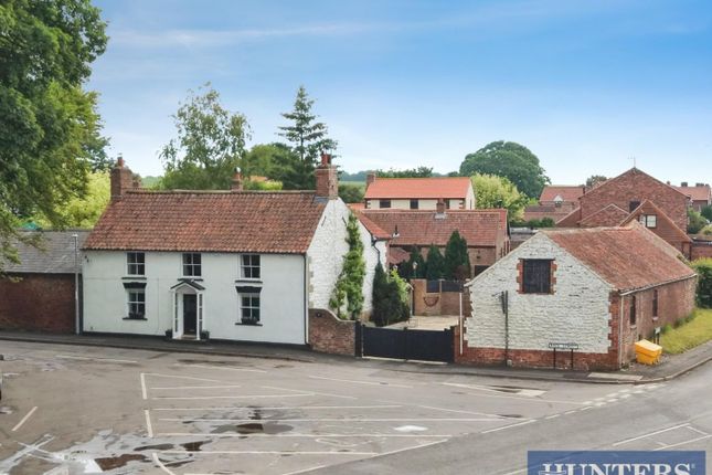 4 bed property, in Back Street, £475,000