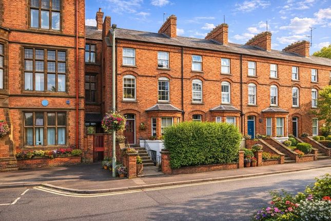 9 bed property, in Marlborough Road, £685,000