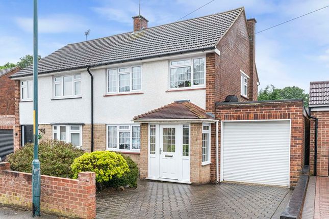 3 bed property, in Spurrell Avenue, £475,000