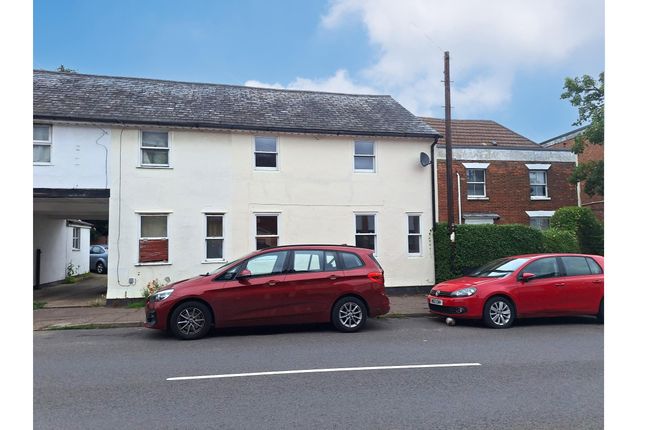 1 bed property, in 107 Hythe Hill, £37,000