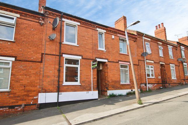 3 bed property, in Sherbrooke Street, £170,000