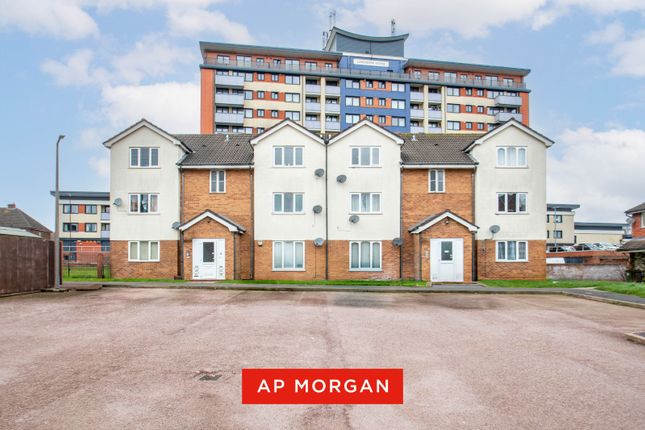 1 bed property, in Winchester Close, £60,000