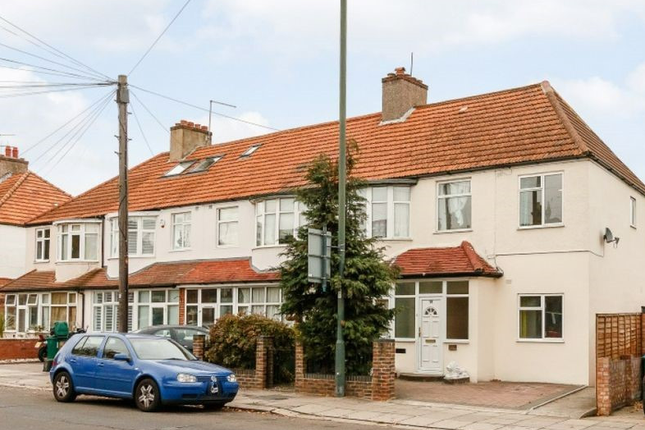 6 bed property, in Waldegrave Road, £1,195,000