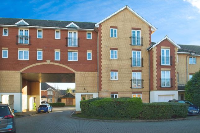 2 bed property, in Harrison Way, £132,000