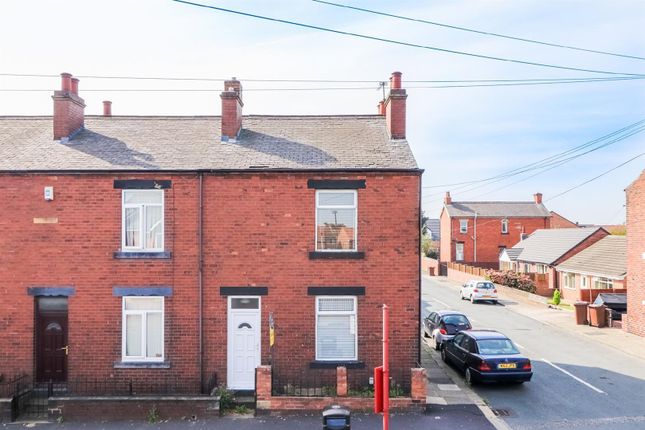2 bed property, in Dewsbury Road, £155,000