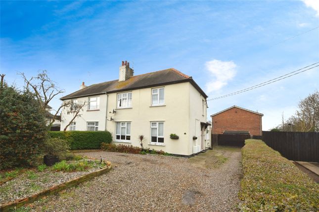1 bed property, in Stambridge Road, £170,000