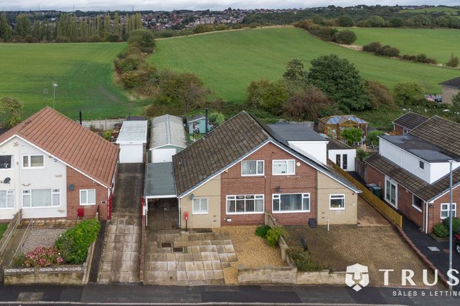 3 bed property, in Carlinghow Lane, £249,950