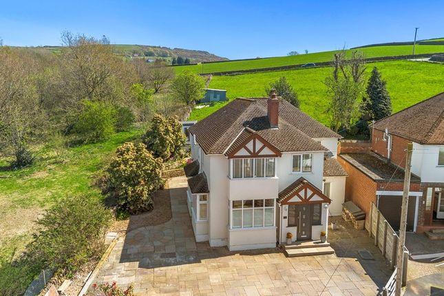4 bed property, in Middlehills, £695,000