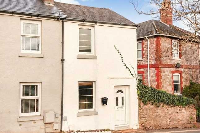 2 bed property, in Fore Street, £140,000