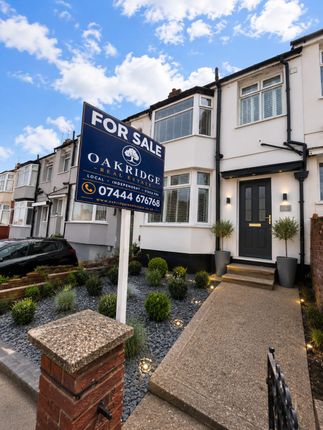 3 bed property, in Runley Road, £275,000