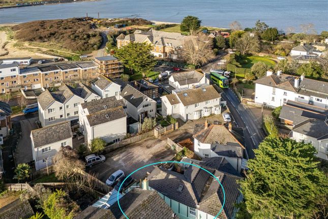 2 bed property, in Bembridge, £215,000