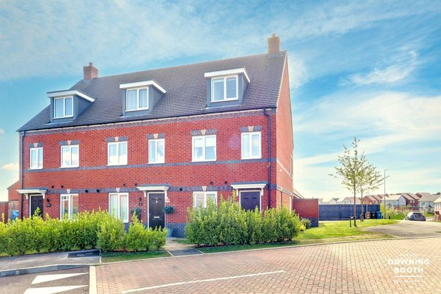 3 bed property, in Gee Close, £375,000