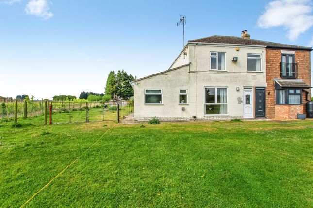 3 bed property, in Basin Road, £250,000