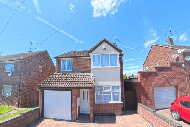 3 bed property, in Beake Ave, £340,000
