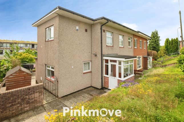 5 bed property, in Shakespeare Crescent, £260,000