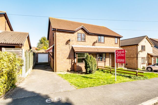3 bed property, in Bramblewood Close, £197,000