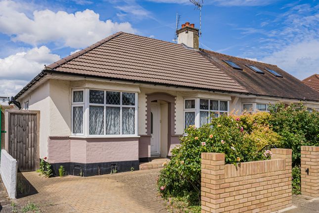 3 bed property, in Stuart Road, £350,000