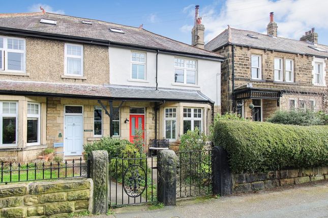 4 bed property, in Victoria Avenue, £450,000