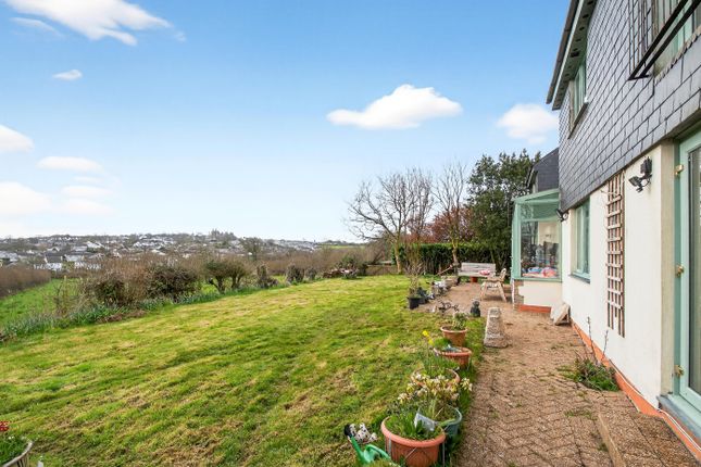 8 bed property, in Penhale Lane, £800,000