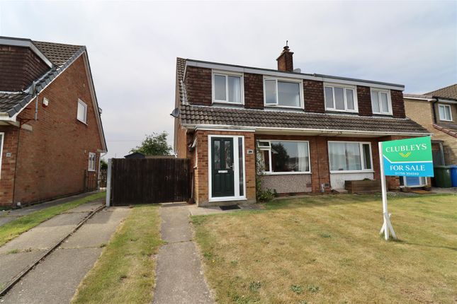 3 bed property, in Moorfield Way, £235,000