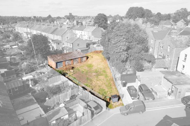 2 bed property, in Building Plot, £100,000
