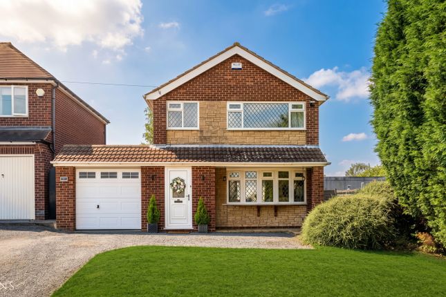 3 bed property, in Dosthill Road, £365,000