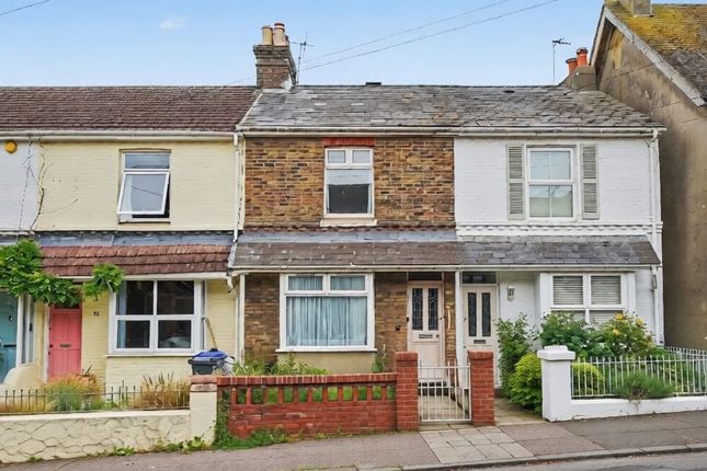3 bed property, in 31 Albert Road, £230,000
