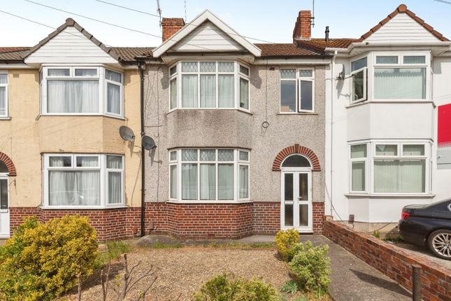 3 bed property, in Lodge Causeway, £260,000