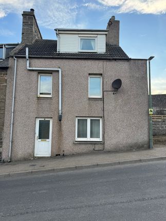 3 bed property, in Shore Lane, £80,000
