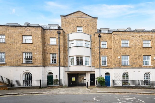 2 bed property, in Feathers Place, £700,000