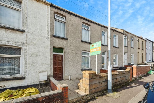 3 bed property, in Middle Road, £130,000