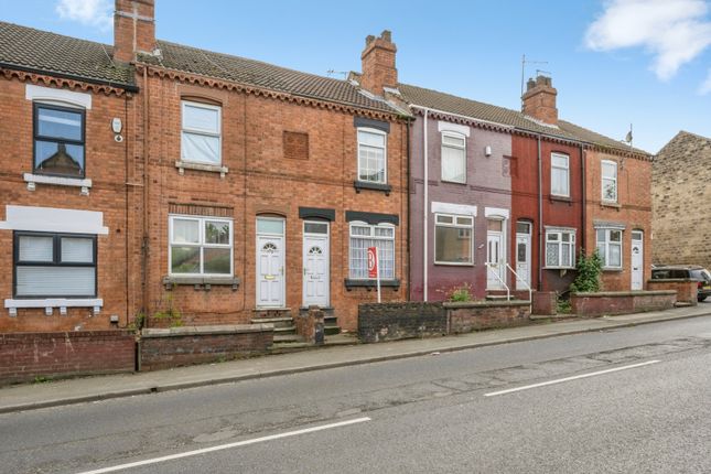 2 bed property, in Wath Road, £110,000