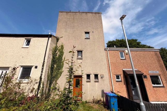 4 bed property, in Lanfine Way, £39,995