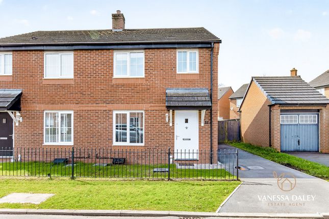 3 bed property, in West Lodge Road, £200,000