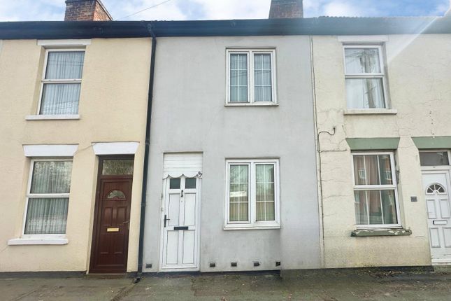 3 bed property, in Merridale Road, £155,000