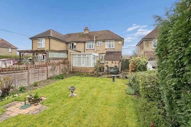 3 bed property, in Water End Road, £675,000