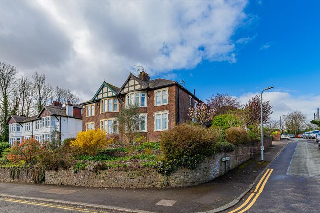 4 bed property, in Lake Road West, £650,000