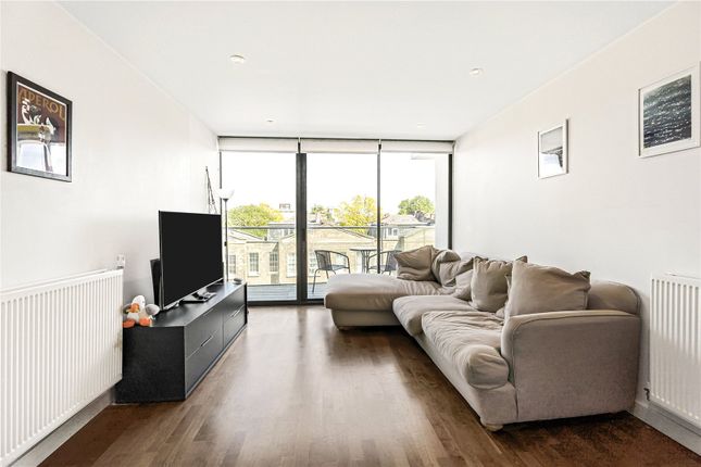 2 bed property, in Acer Road, £600,000