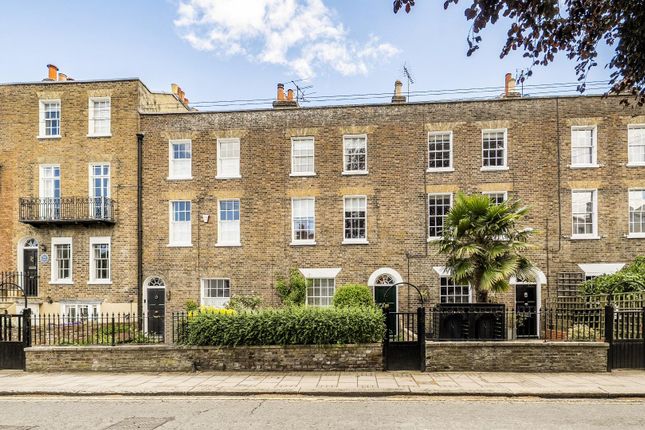 4 bed property, in Kings Road, £1,100,000